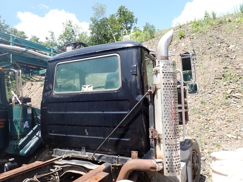 1995 mack rd688 truck - truck, cab